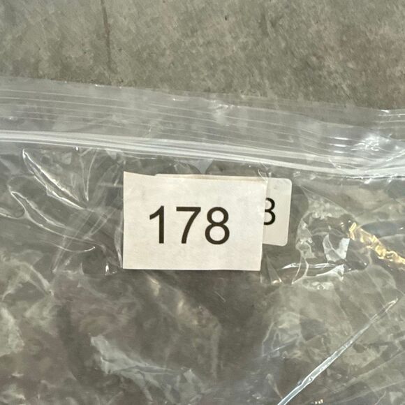 Nike Roshe One Black Athletic Running Shoes 599728-029 Women’s Size 8.5 (7Y) - Picture 12 of 12